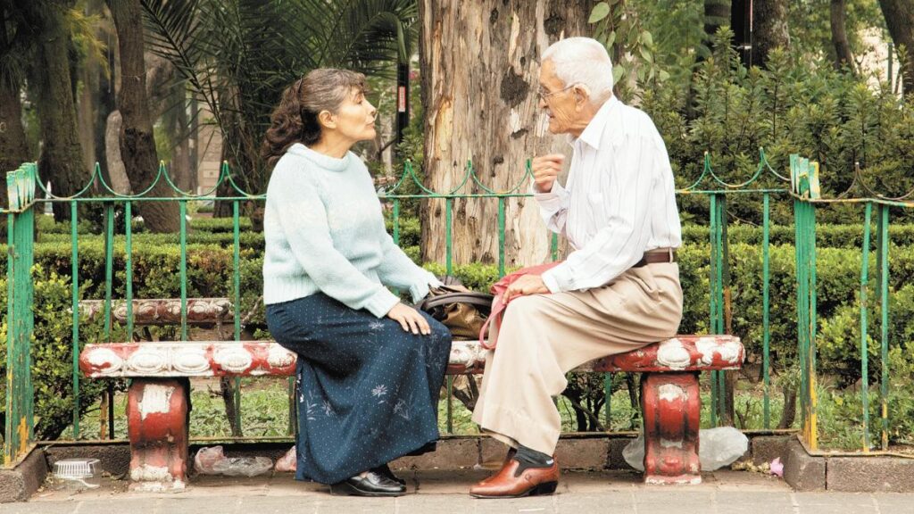 Trayectorias de las personas mayores hacia una probable edad de pensión
