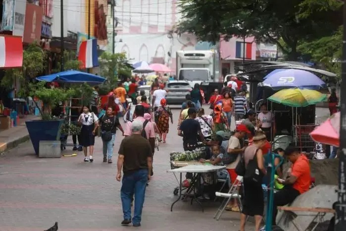Panamá. Apede: Panamá necesita 80 mil empleos privados para disminuir la informalidad