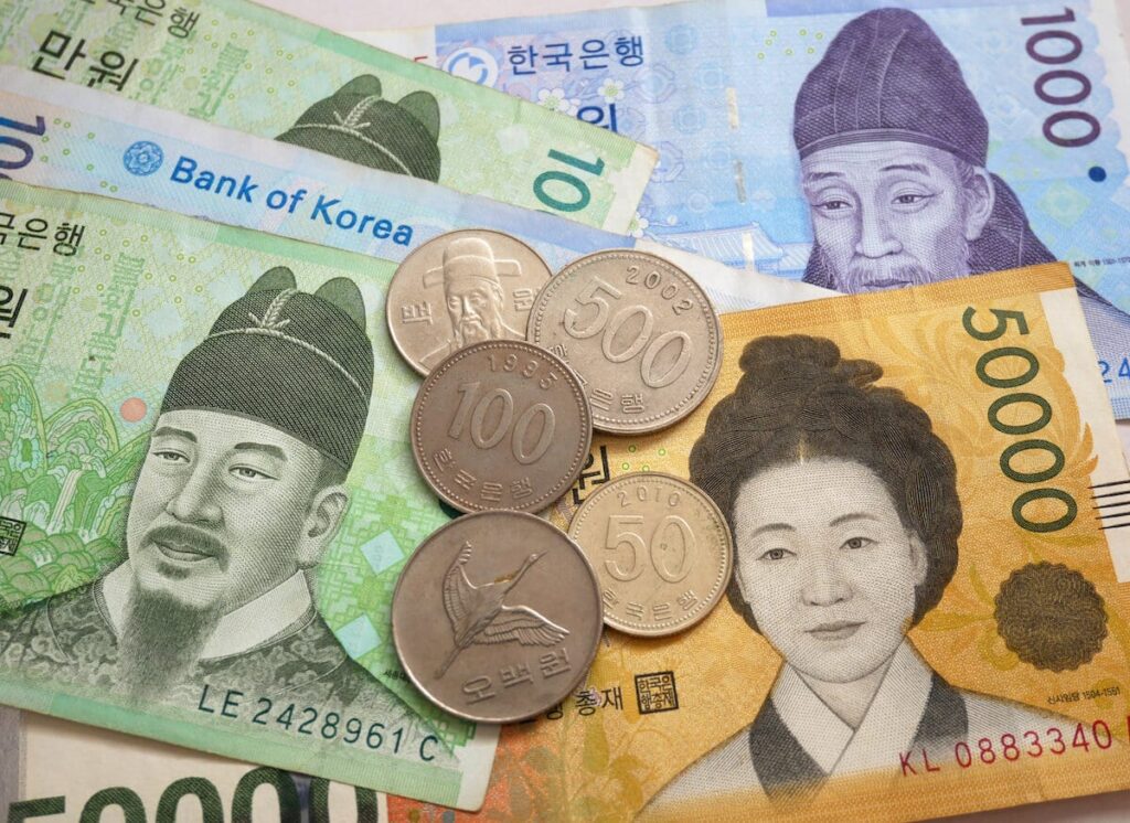 South Korea. Elderly income up 80% in a decade, but pension gap triples