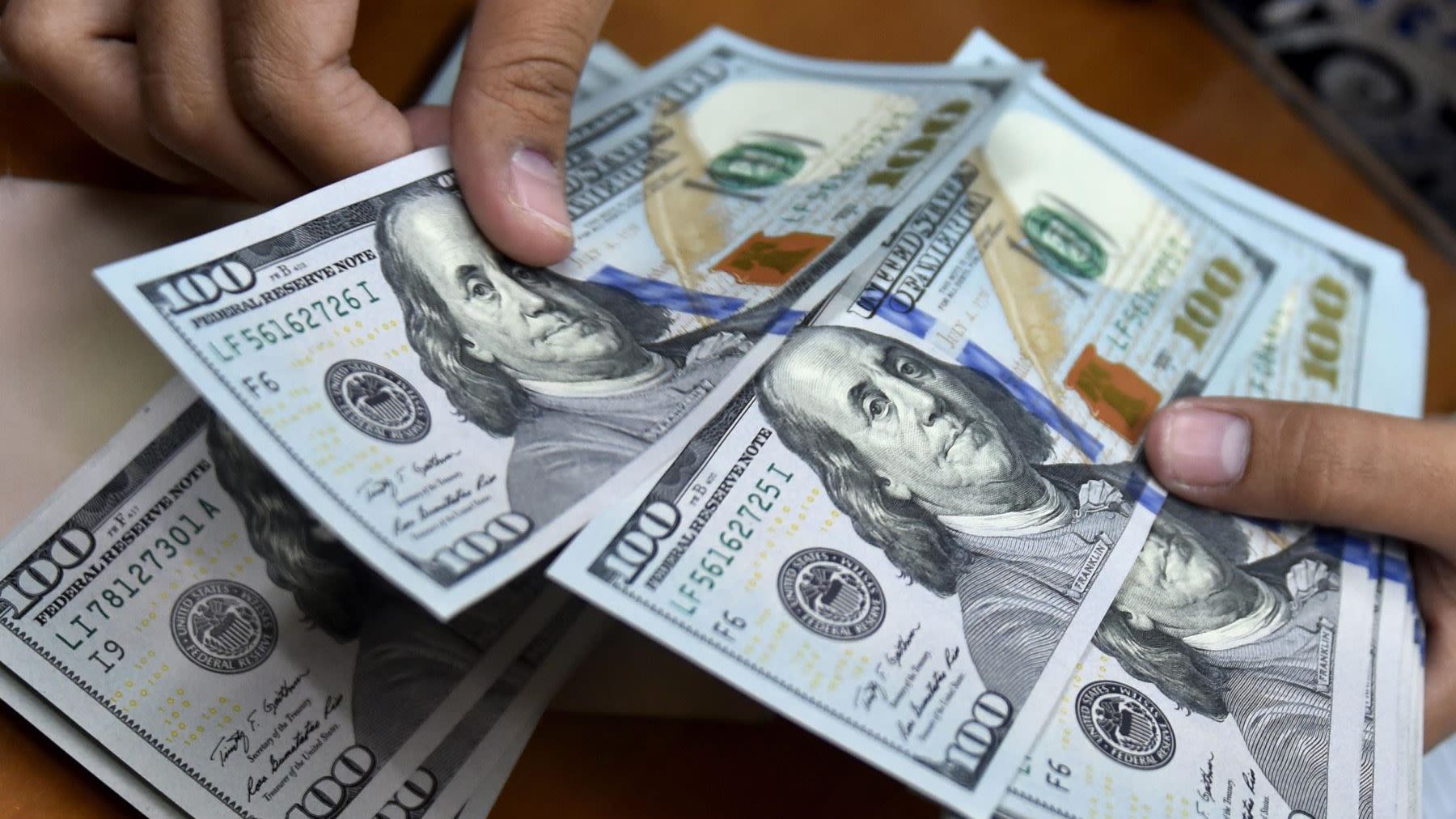US pensions are better funded on average but high exposure to AI a concern