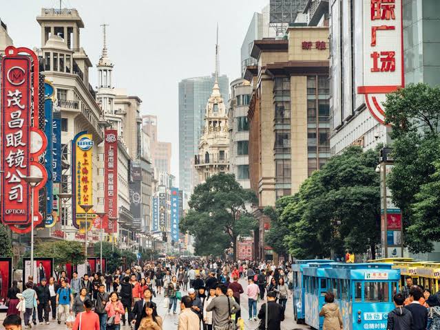 Job displacement and the health of older adults: Evidence from China
