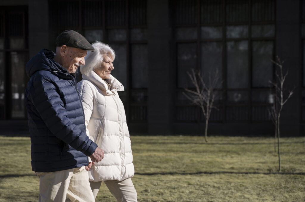 When Retirement Faces Climate Risks: Linking Socio-Economic Pathways with Financial Outcomes