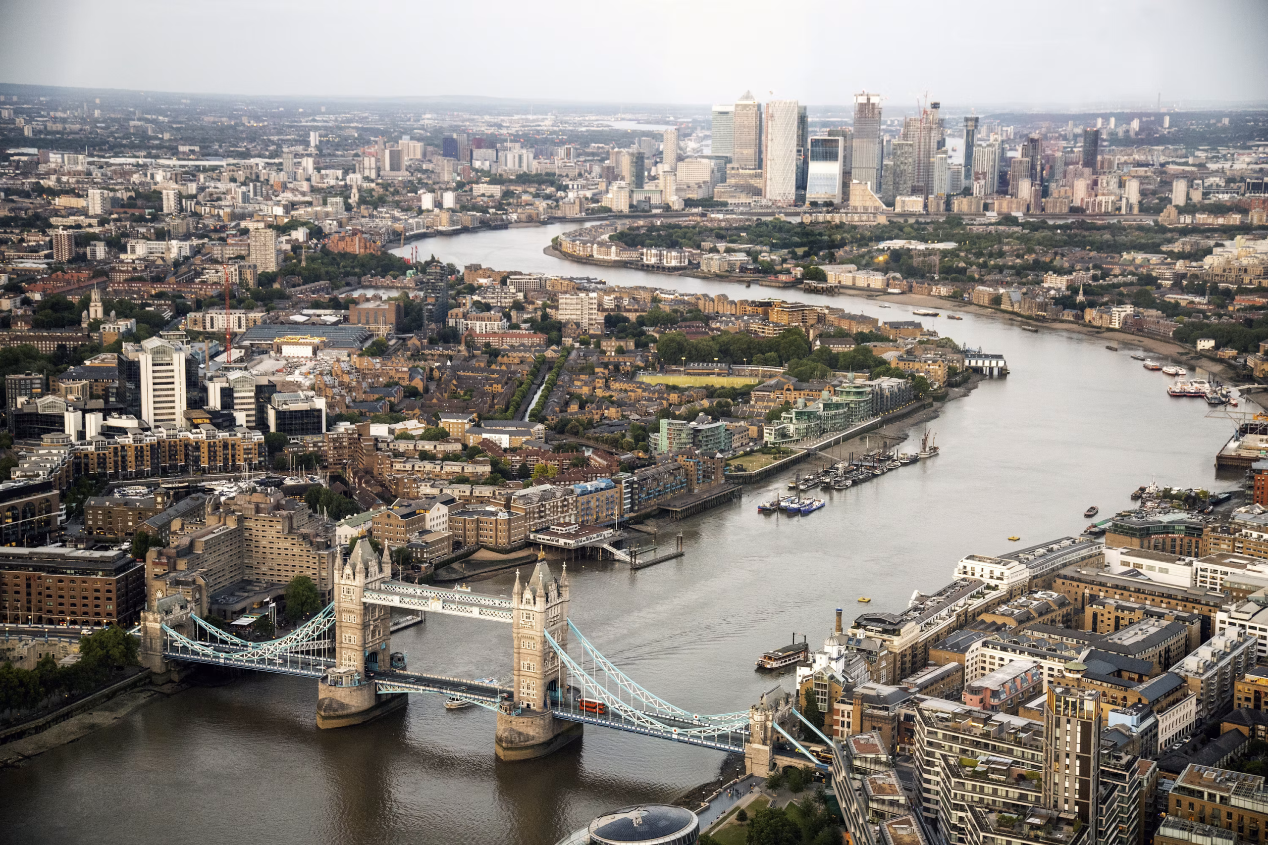 UK. Employee pension contributions jump to £3.2bn